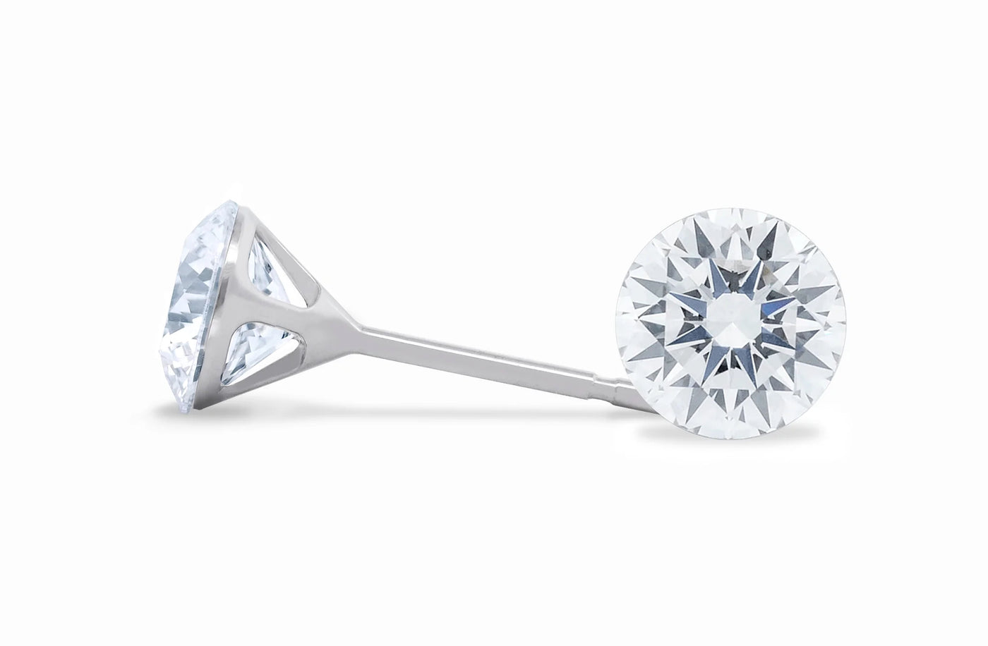 The Floeting® Diamond Stud Earrings. The Floeting® Platform