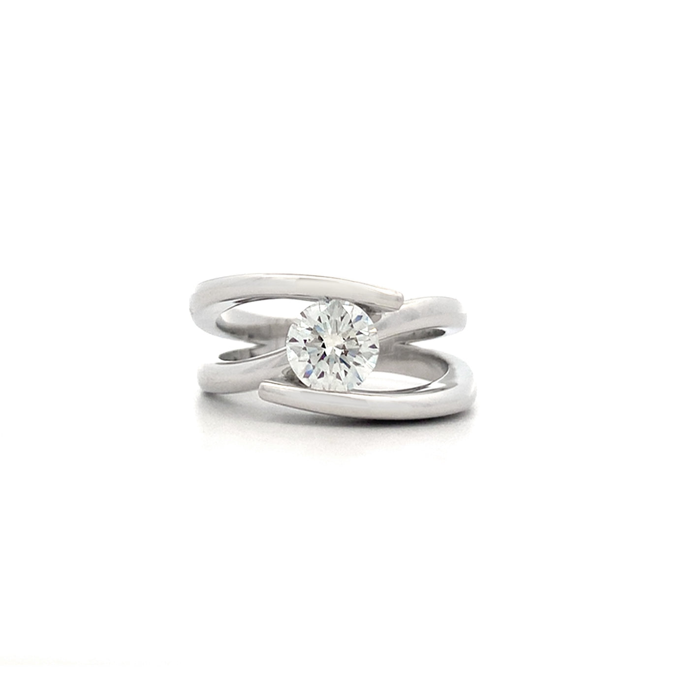 Infinity: Brilliant Cut Diamond Solitaire Ring in Platinum | 0.90ct D VVS2