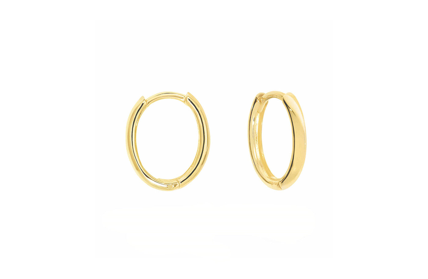 Oval Huggie Earrings in Gold