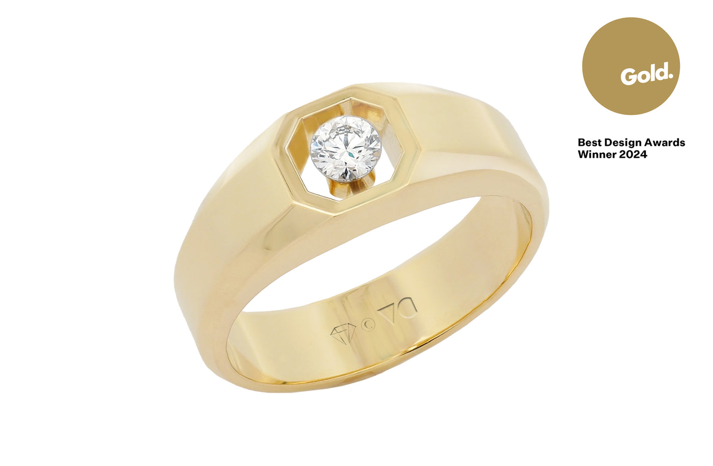 The Floeting Diamond Signet Ring, Gold winner of Best Design Awards 2024