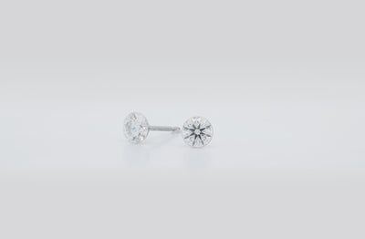 The Floeting® Diamond Stud Earrings | 1.10 F VS1