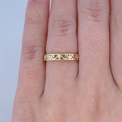 Brilliant Cut Diamond Set Filigree Eternity Ring in Yellow Gold