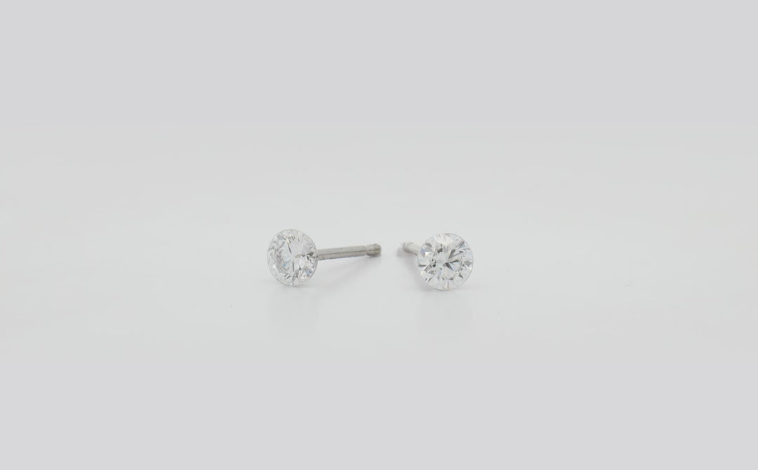 The Floeting® Diamond Stud Earrings | 0.52ctw G VS